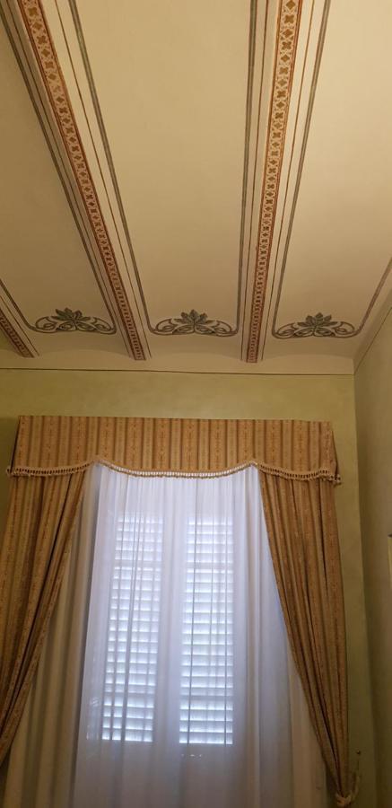 B&B Palazzo Al Torrione 2 Сан-Джиміньяно Екстер'єр фото