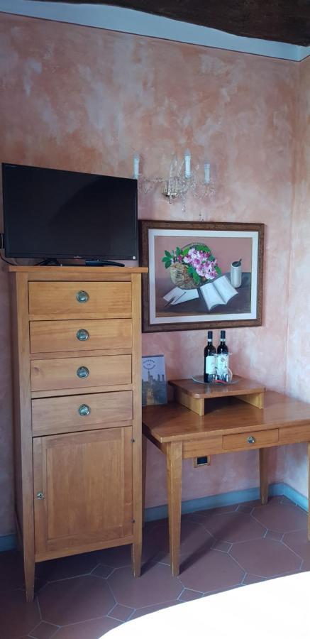 B&B Palazzo Al Torrione 2 Сан-Джиміньяно Екстер'єр фото
