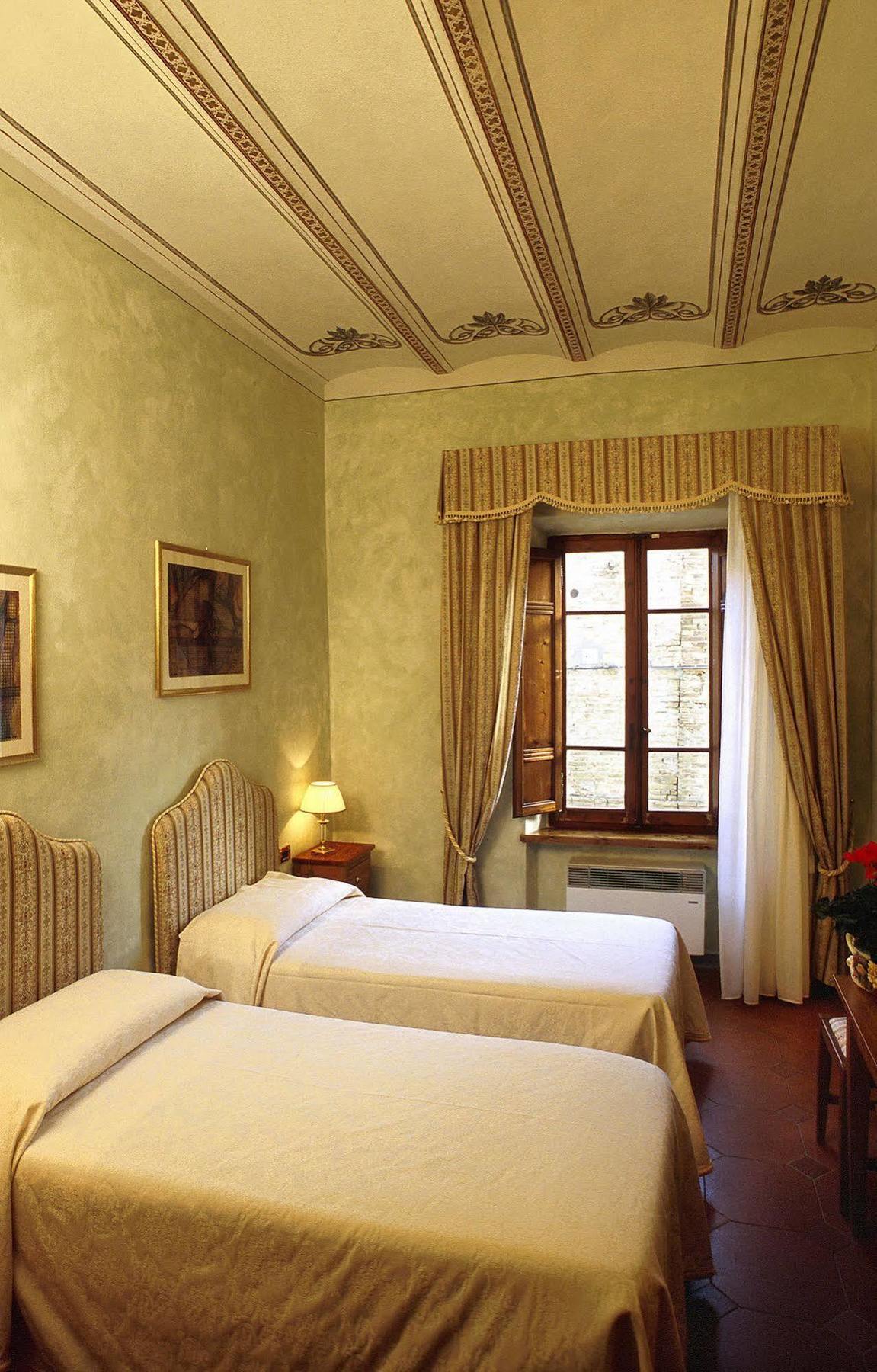 B&B Palazzo Al Torrione 2 Сан-Джиміньяно Екстер'єр фото