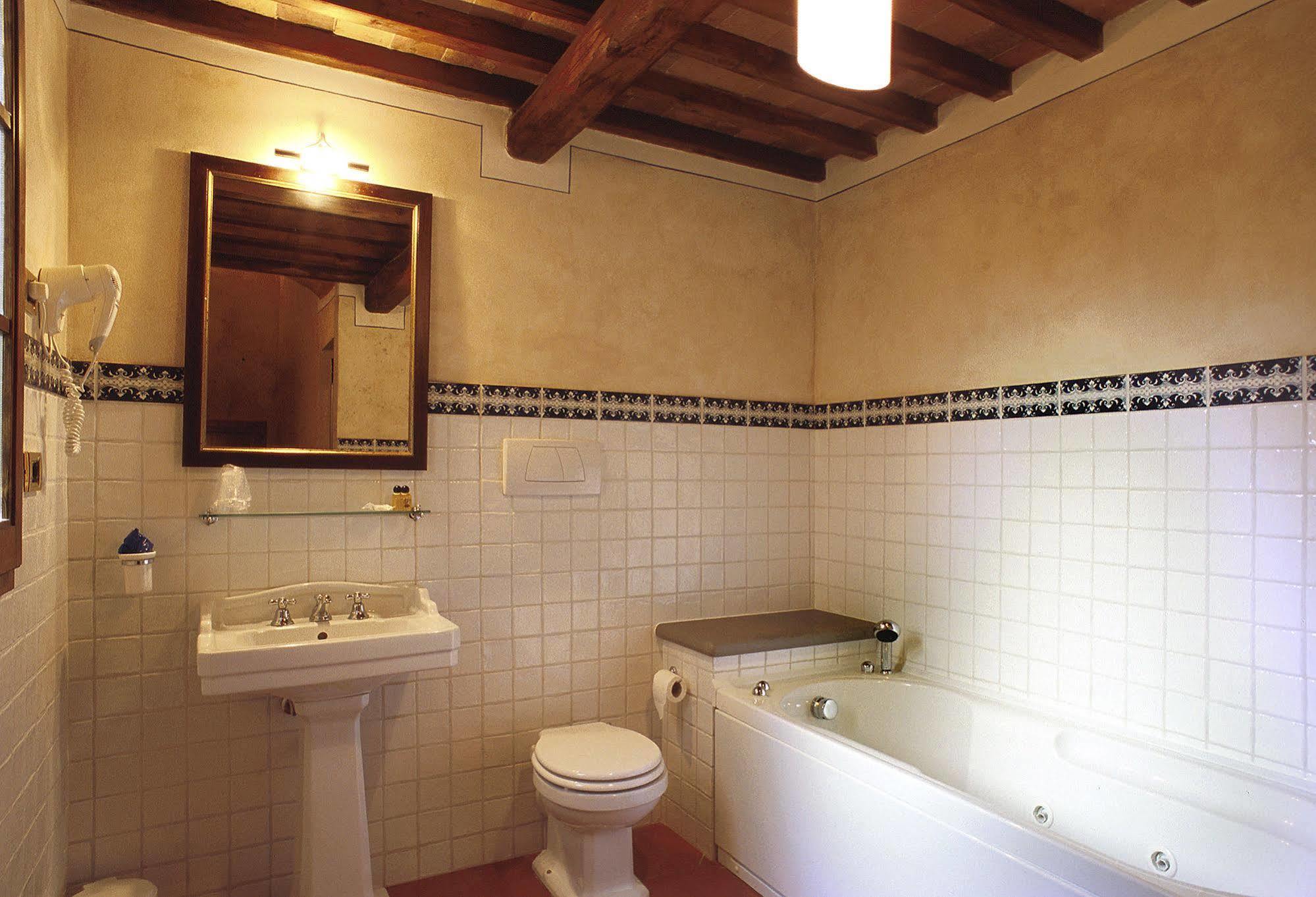 B&B Palazzo Al Torrione 2 Сан-Джиміньяно Екстер'єр фото