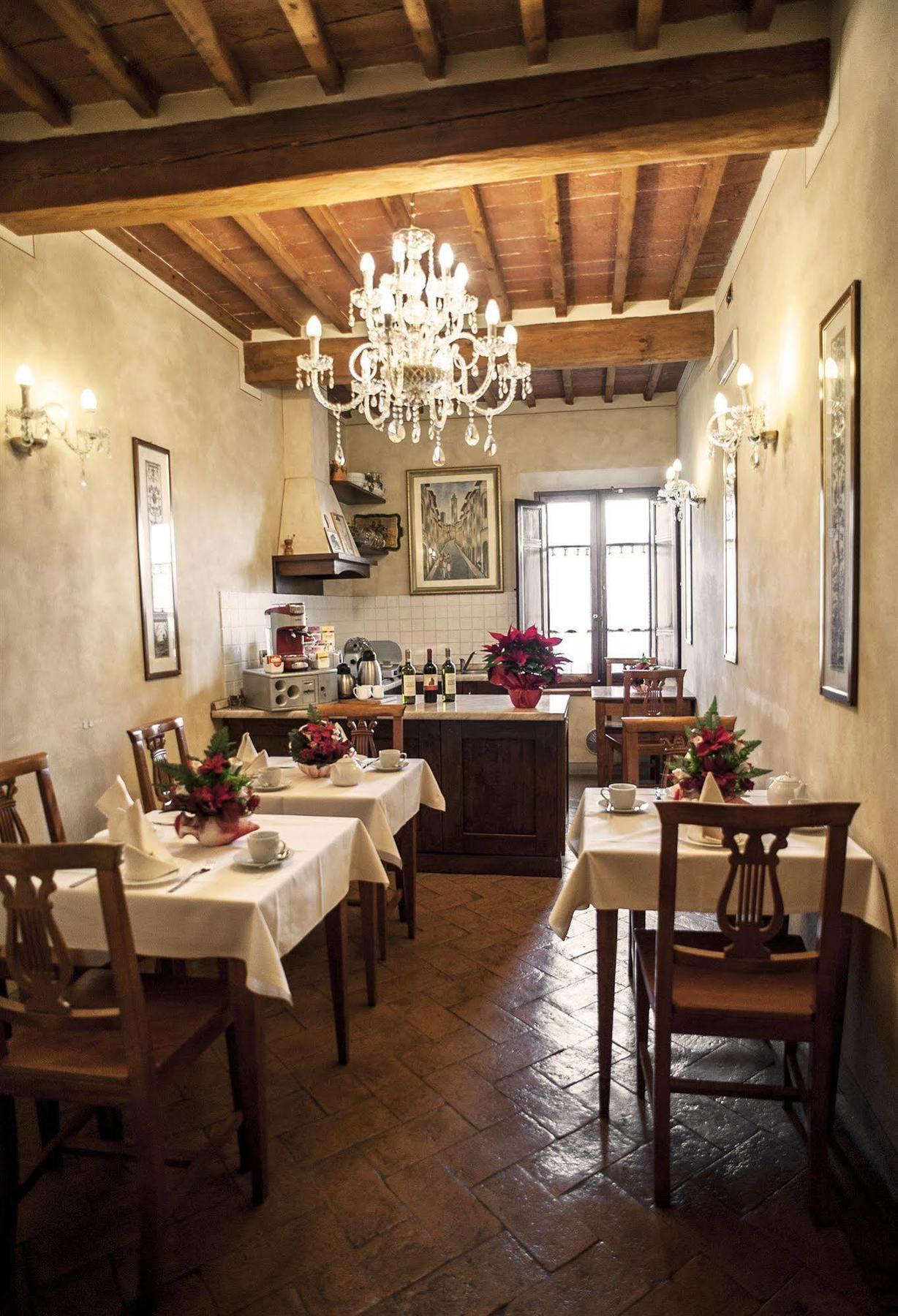 B&B Palazzo Al Torrione 2 Сан-Джиміньяно Екстер'єр фото